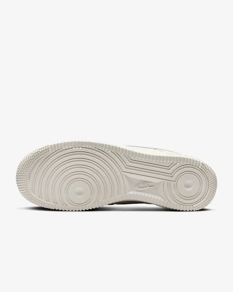 nikeairforce sailwhite2.webp